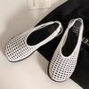 Fashion Comfortable Breathable Woven Flat Sandals Women Fashion Round Toe Hollow Back Strap Designer Shoes Concise Non-slip Casual Shoes