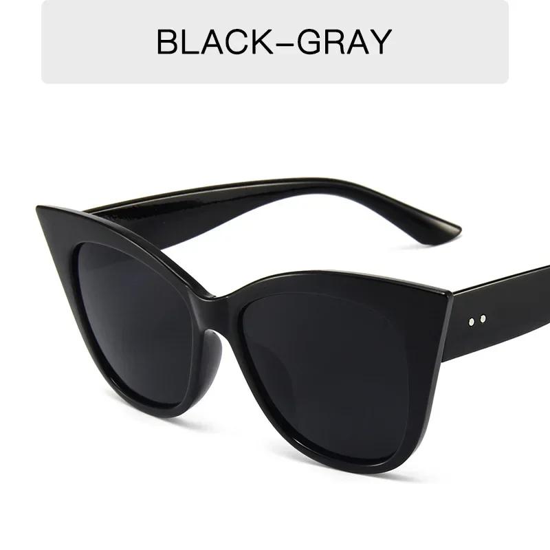 

1pcs New Cat Eye Sunglasses Woman Fashion Big Frame Cat Sun Glasses Female Retro Shades UV400 Black White Color 1PC