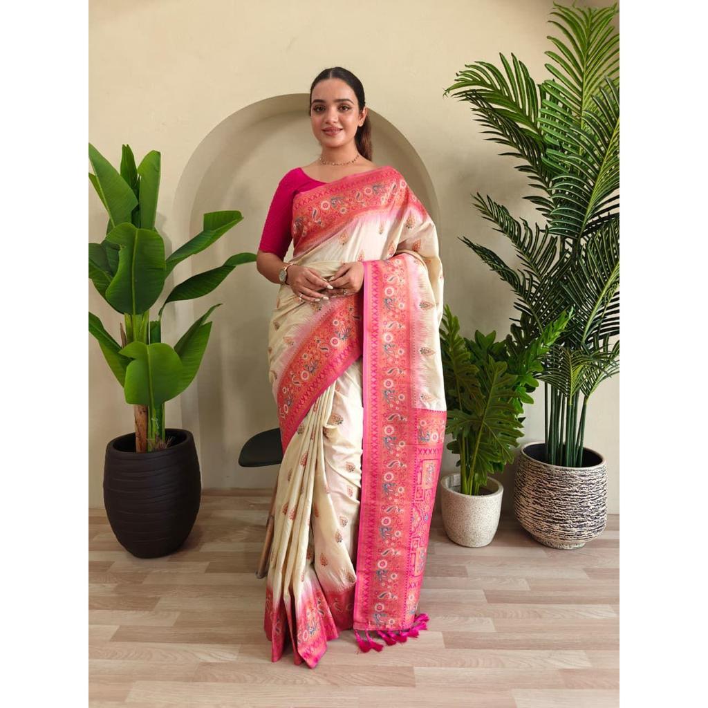 Beautiful rich pallu & jacquard work on all over the saree