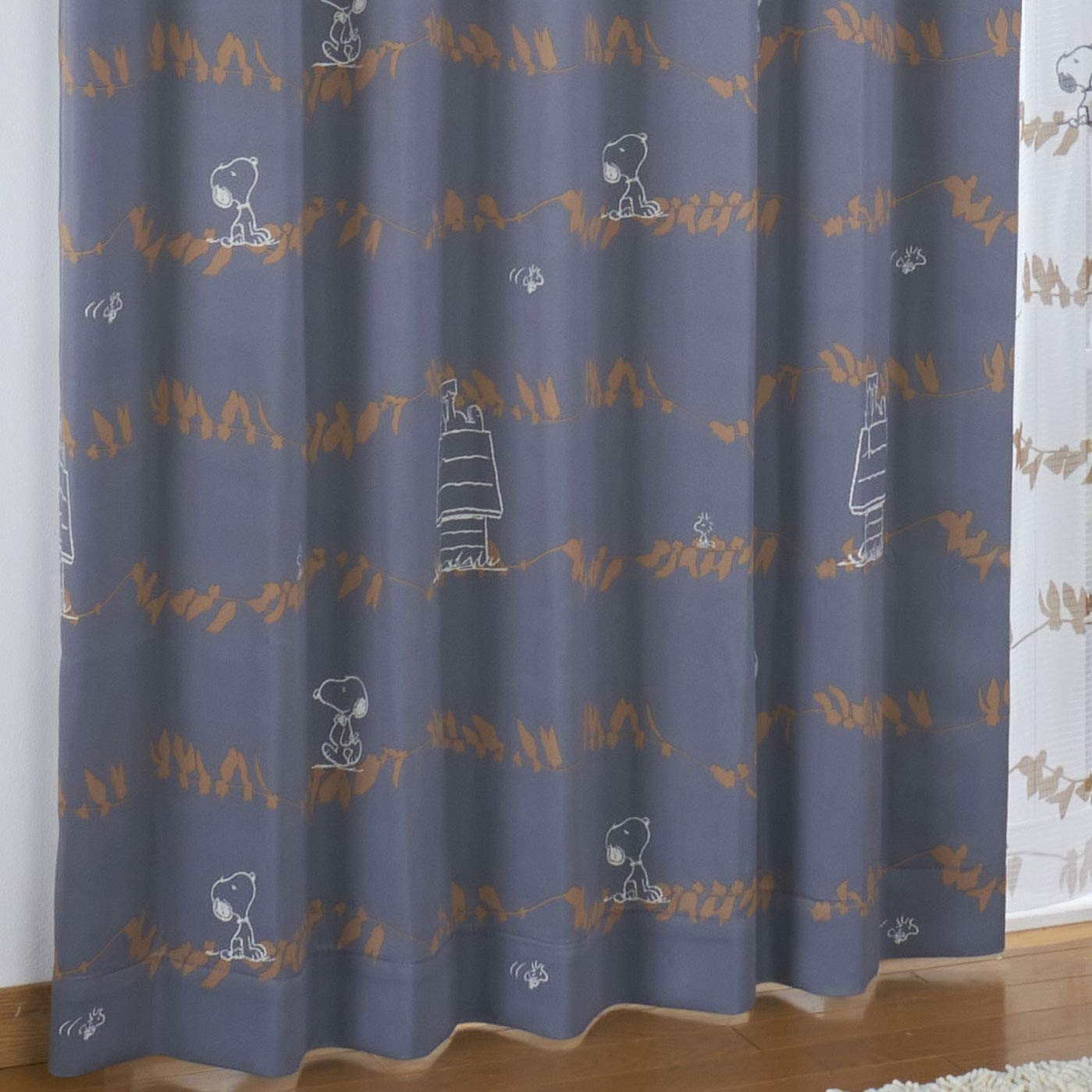 

Peanuts Snoopy Уровень 2 Комплект затемнения Лист 100 x 200 Темные теплозащитные шторы, 2, Дизайн, см, Серый, KO-3