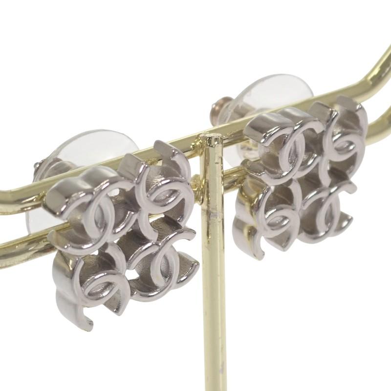 CHANEL Pierce Silver metal Women