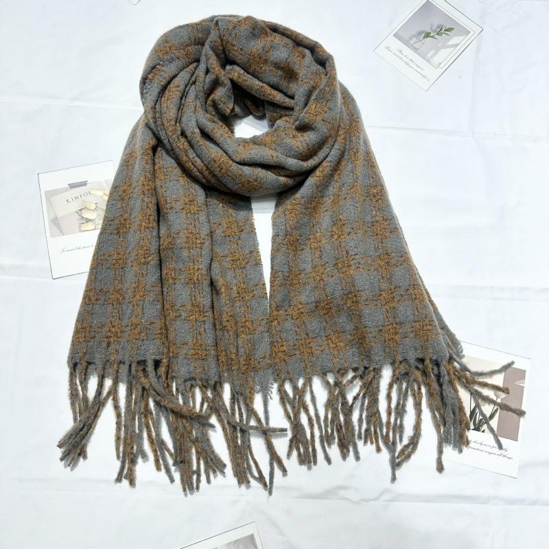 New Retro Plaid Scarf for Women Winter High End All Match Atmosphere Solid Color Imitation Cashmere Scarf Shawl