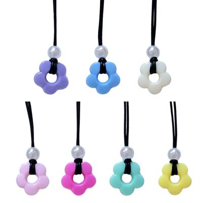 Süße Coole Perlenblumen-Anhänger-Halskette Mode Sommer Choker Wachsschnur Schnürung Halsband Statement Schmuck