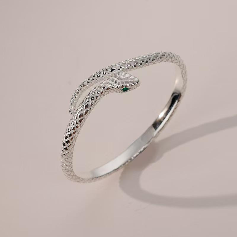 Fashion Snake Open Bracelet for Ladies