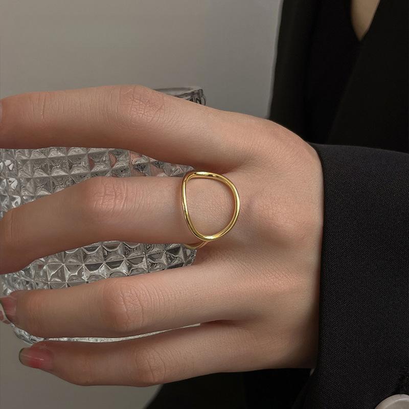 520 Valentine's Day Irregular Geometric Line Ring Titanium Steel Does Not Fade Light Luxury High-end Ring Female Niche Ins