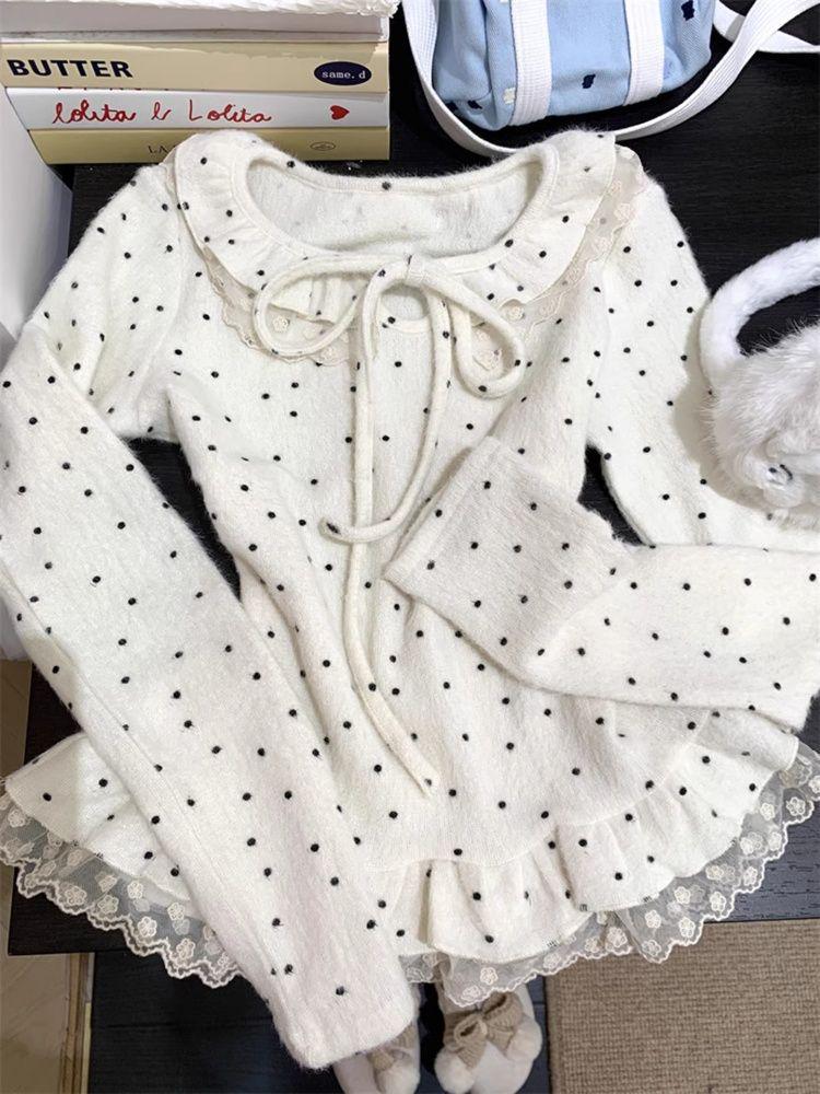 Korean Sweet & Spicy Polka Dot Lace Trim Long Sleeve Women's Winter T-shirt