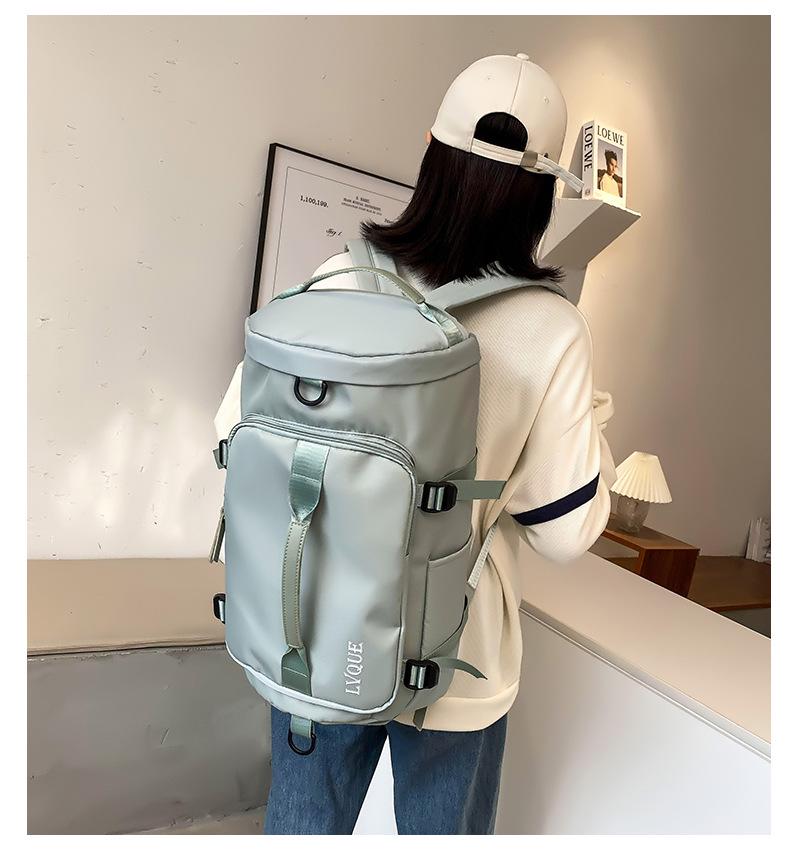 Versatile Large Capacity Gym and Travel Bag - Single Shoulder, Crossbody, or Handheld