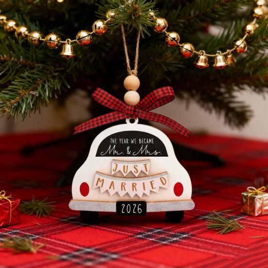 First Christmas Married Ornament Rustic Wooden Car Wedding Ornament with Buffalo Plaid Bow for Couples Bridal Shower Newly Married Wedding Decor