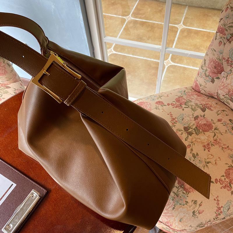 Korean Minimalist Large-Capacity Daily Shoulder & Crossbody Bag for Women 2025