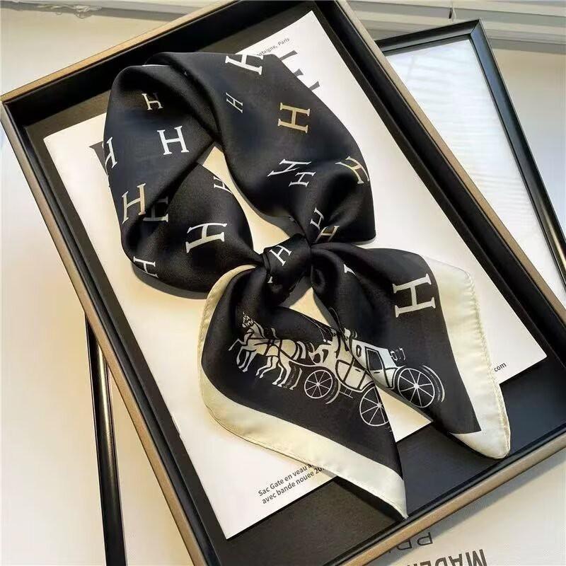 70x70cm Lightweight Cotton Silk Square Scarf With Boho Floral Print Breathable Neck Wrap Women