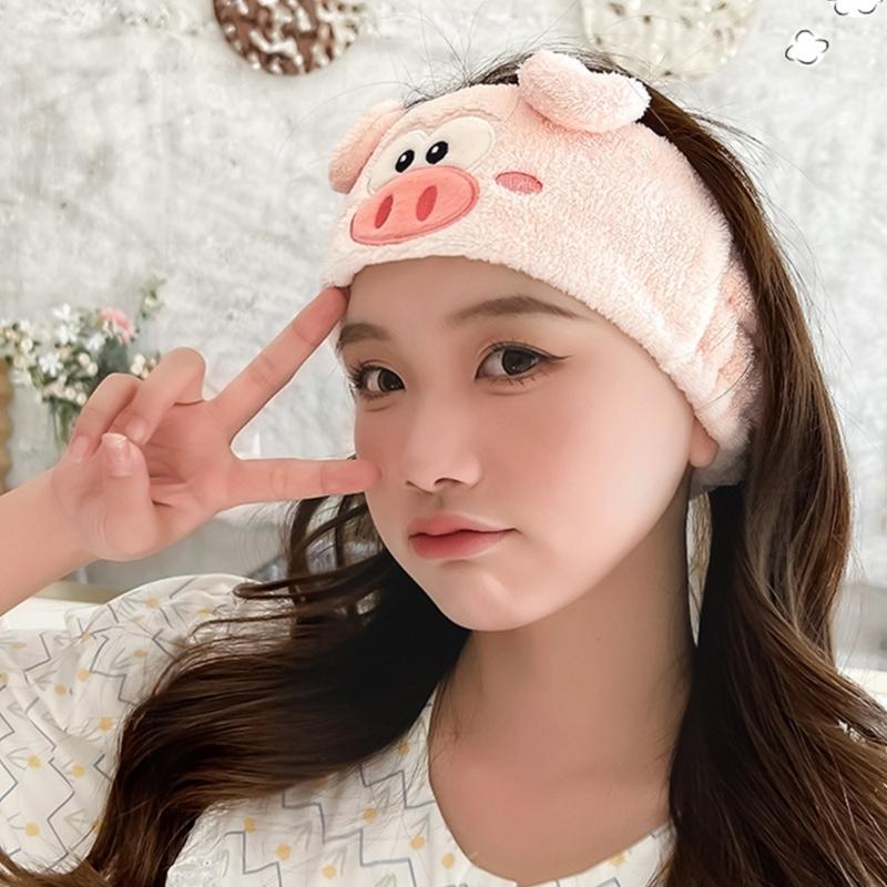 Soft and Absorbent Piggy Heart Headband for Daily Skincare and Makeup Removal Soft Plush Furry Hairband