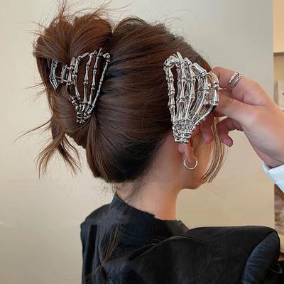 Halloween Skull Shark Clip for Women Accessories Personality Hair Claws Metal Crab Clips Girls Hairpin Headdress