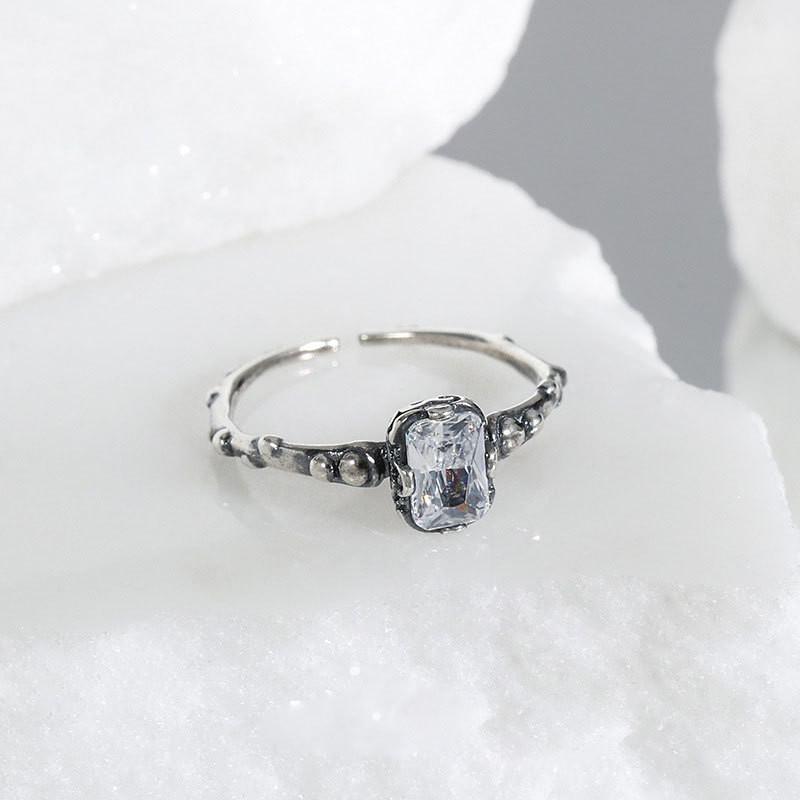Fashionable Retro Geometric Skeleton Ring With Zircon In 925 Sterling Silver For Women