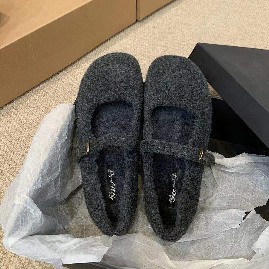 Fairy foreign style fluffy shoes female winter wear French evening temperament women velvet Mary Jane single shoes flat cotton shoes