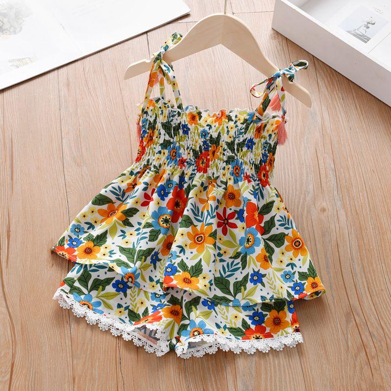 

Комплект из шифона с цветочным принтом для девочек, летняя новинка для маленьких девочек, детский топ-майка, кружевные шорты, комплект из двух предметов 100