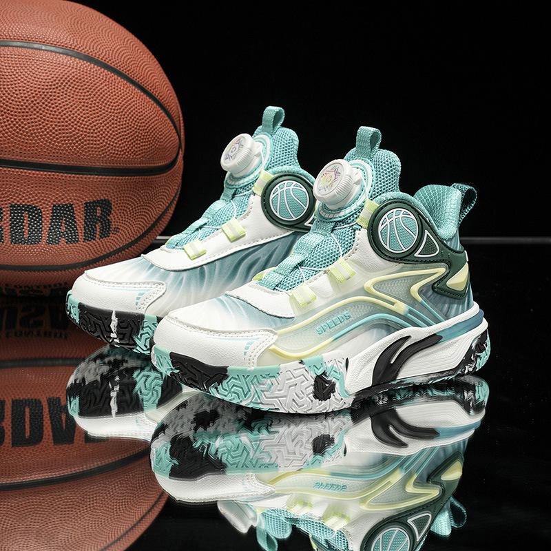 

Boys Waterproof Leather Basketball Shoes, 2025 Autumn/Winter Model, Soft Sole, Wear-Resistant, Friction Sound. 35