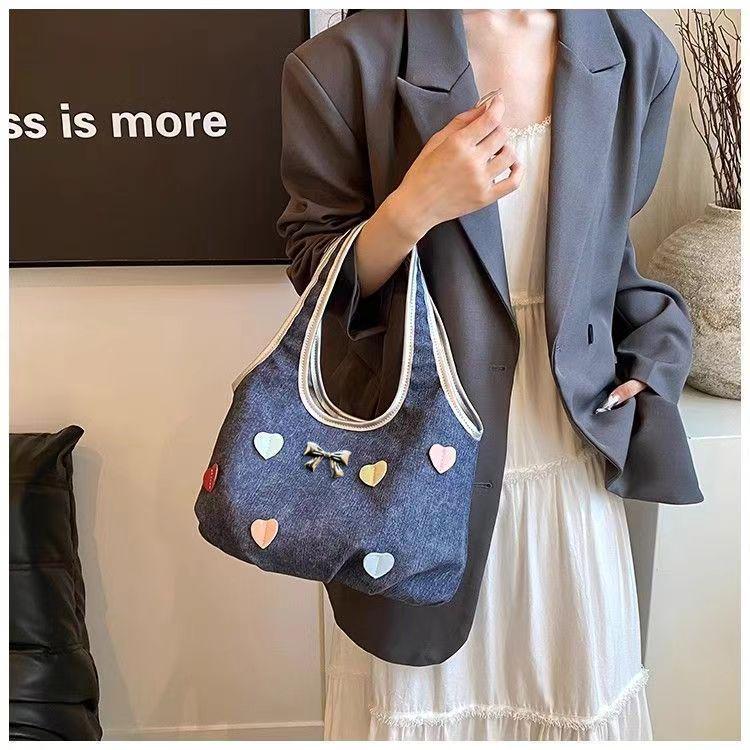 

Korean Niche 2025 Women s Single Shoulder Handbag - Fashionable, Versatile, and Hot-Selling Commuter Style One Size синий