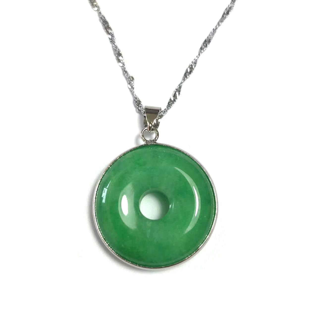 Green Ping An Kou Jade Pendant Necklace for Women - Safe and Stylish Emerald Hetian Jade