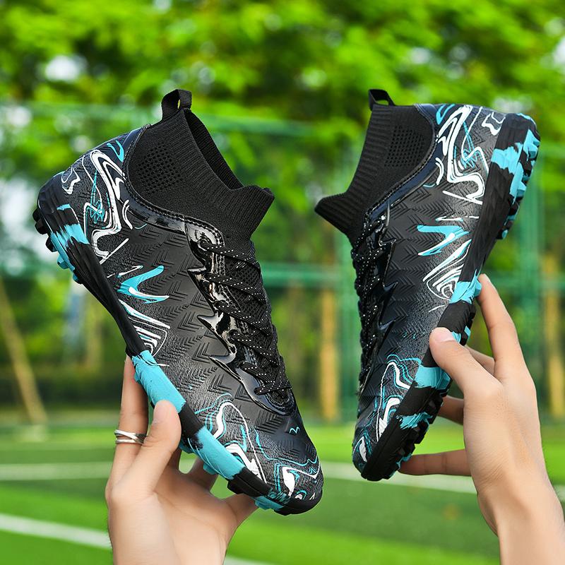 35-45 Unisex Football Boots Rubber Soft Sole Short Nail Artificial Turf Youth Children Football Shoes Boys Soccer Shoes