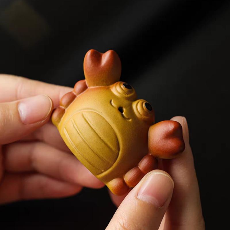 1pc Ceramic Crab Tea Pet , Whimsical Home Decor, Tea Accessory, Handcrafted Cute Crab Figurine with Expressive Eyes