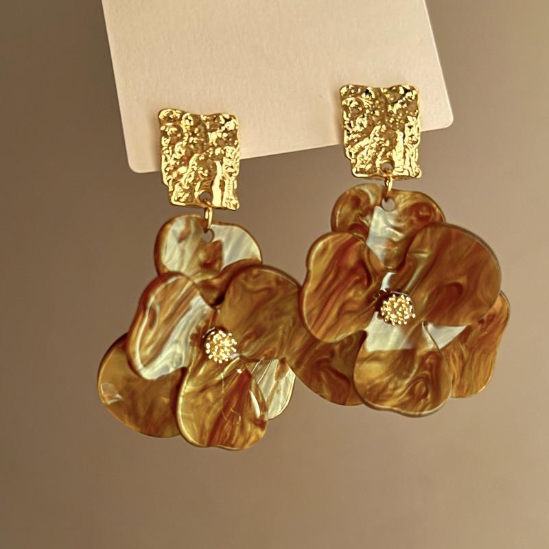 Tide Metal Fringed Earrings, High-end Temperament, Long Stud Earrings, Women's Exaggerated Earrings.