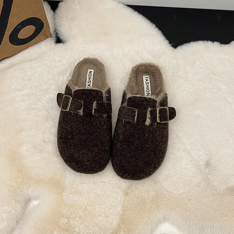 

Retro French fairy wind fluff cotton slippers female 2025 autumn and winter new outer wear one pedal warm thick bottom cotton mop 40 темно-коричневого кольору