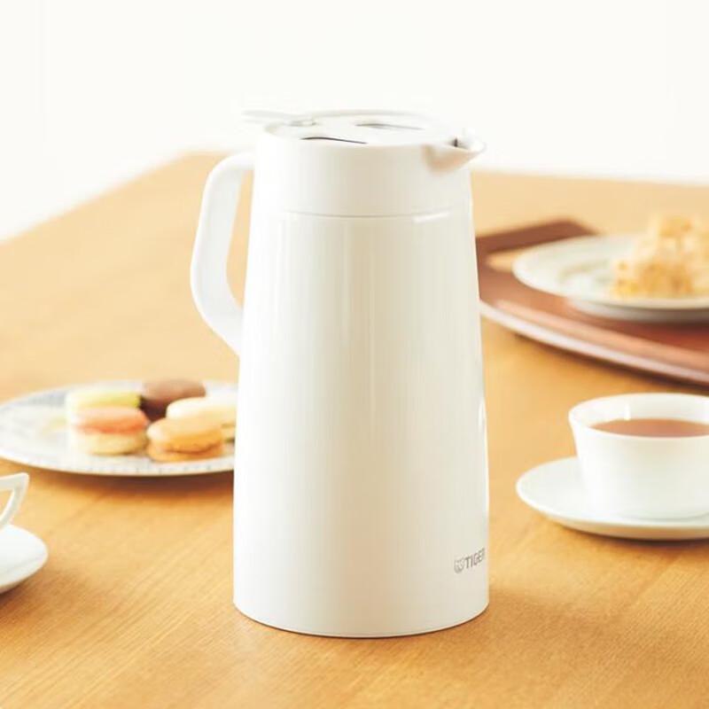 Tiger PWO-A16C Stainless Steel Insulated Pot