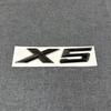 Kompatibilní s řadou BMW X (X1-X7) Zadní emblémy: Jasně stříbrné/černé náhradní samolepky pro modely řady X.
