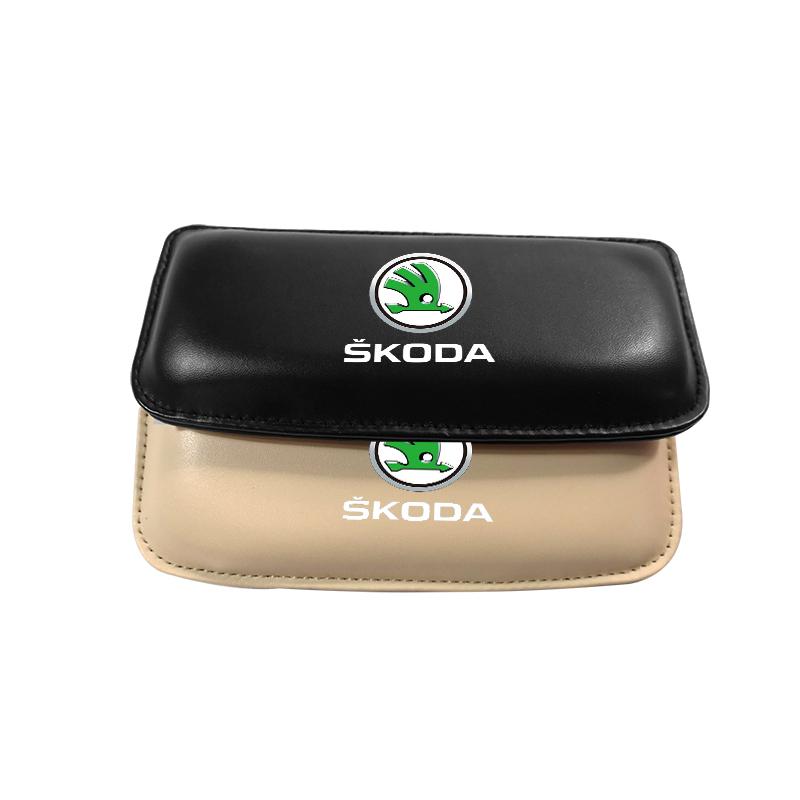 Leather Knee Pad Car Interior Pillow Comfortable Elastic Cushion for Skoda Octavia 1 2 3 A4 A5 MK2 Kodiaq Superb 3 Rapid Fabia 1 Car Styling