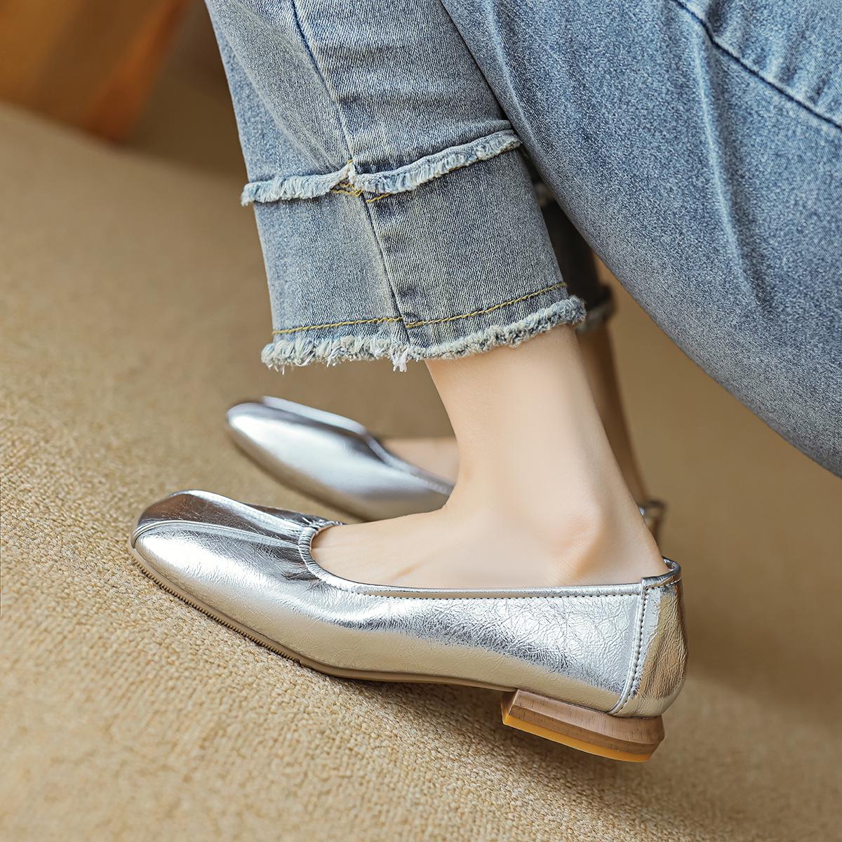 

Weiwei Girl Chunky Low-Heel Square Toe Slip-On Shoes - 2024 Fairy Style for Women 34 абрикосовий