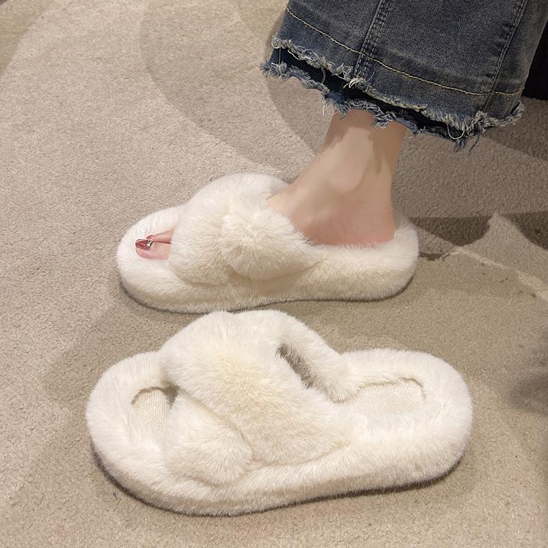 2025 Spring Women's Fuzzy Slippers: Thick Sole, 7cm Height Boost, Korean Style for Petite Women, Perfect for Autumn/Winter Wear.