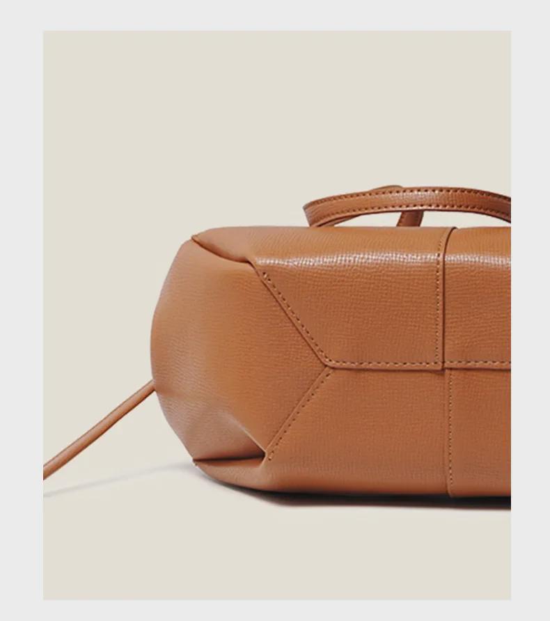 2024 Autumn Large Capacity Genuine Leather Women's Wing Tote Bag