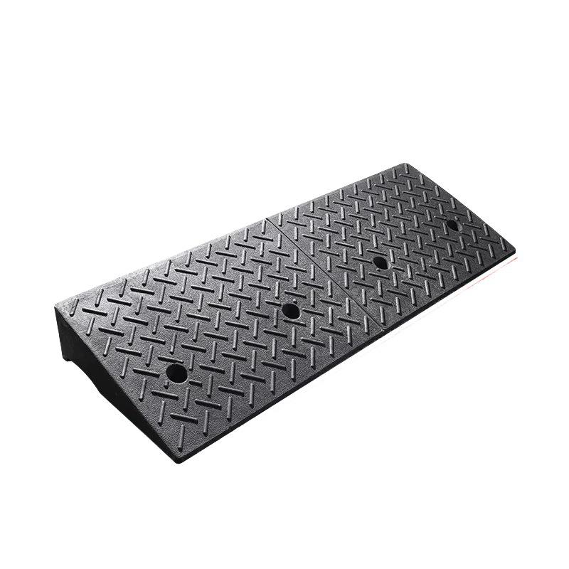 Household Rubber Threshold Ramp for Curbs and Slopes: Car and Road Edge Climbing Pad