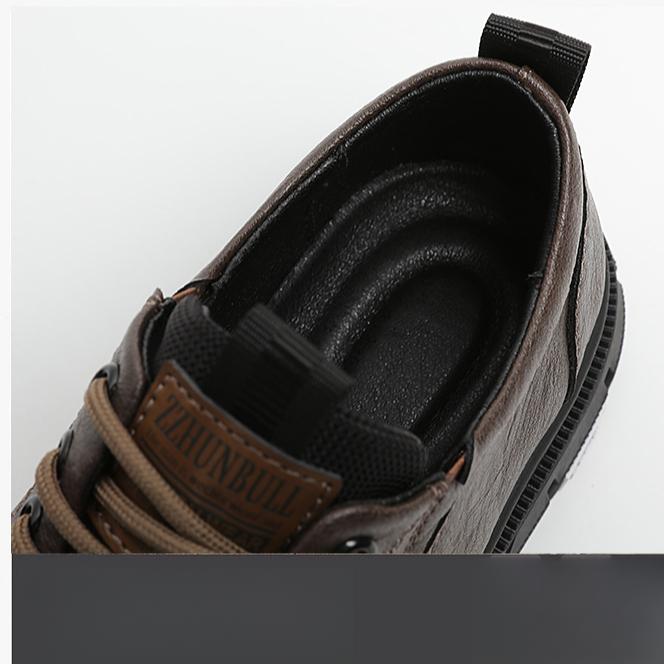 Men's Hand-stitched Leather Shoes Outdoor Casual Shoes