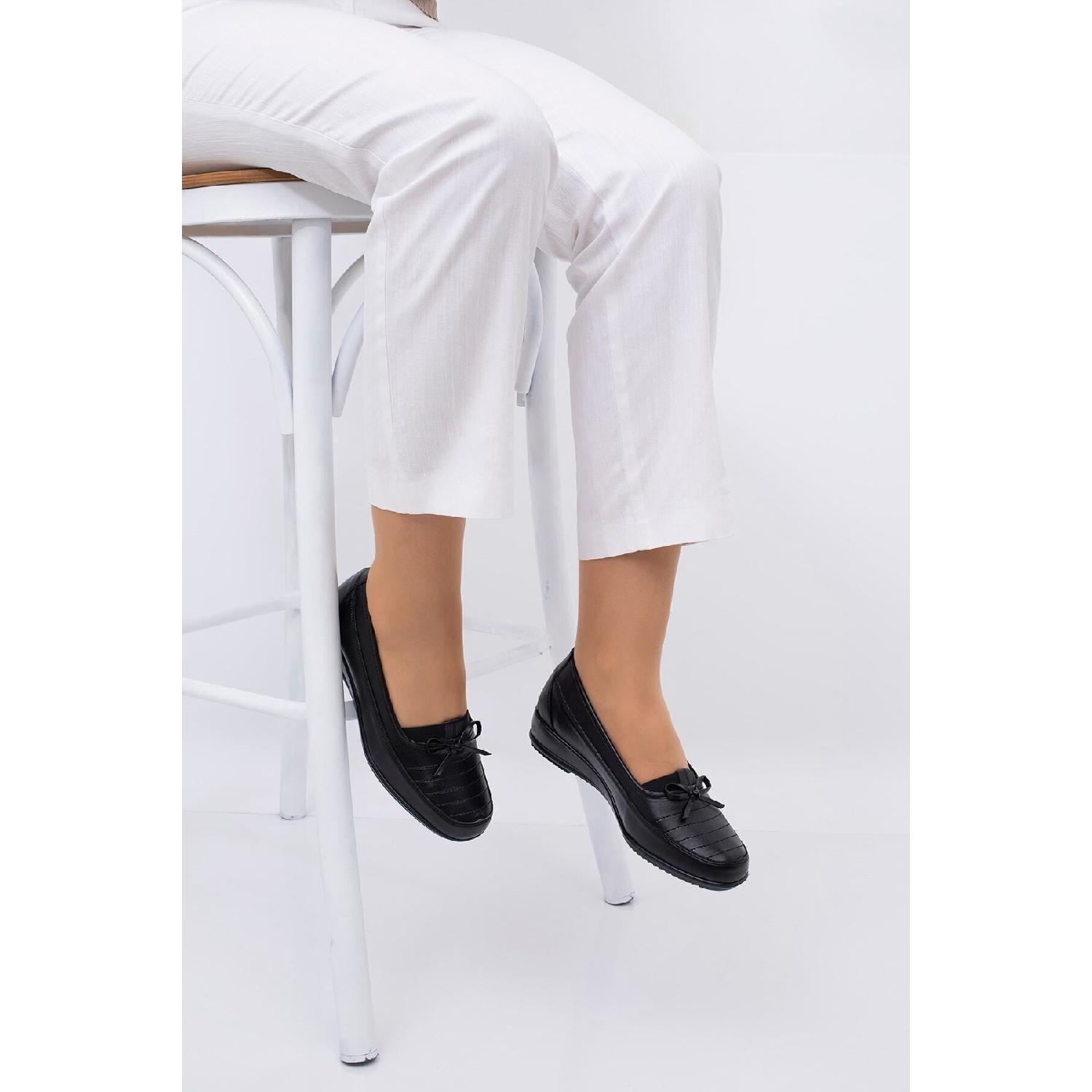 

Woman Full Orthopedic Black Daily Mother s Shoes 41-42-43 Number 35 чорний