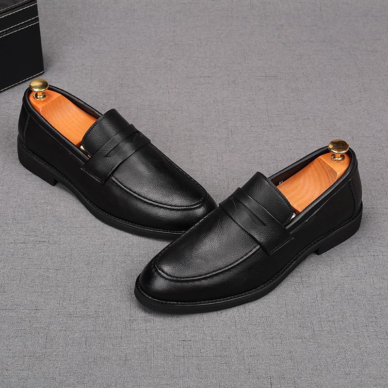 Fashion New Arrival Men's Pointed Slip On Business Flats Shoes Male Designer Penny Loafers Homecoming Wedding Dress Footwear