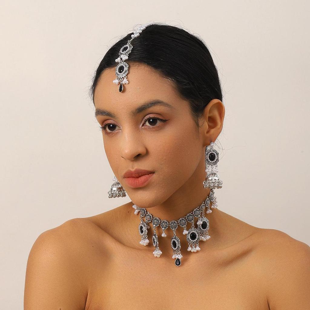 Indian Style Rhinestone Gemstone Three-Piece Set: Oval Necklace, Earrings & Headwear
