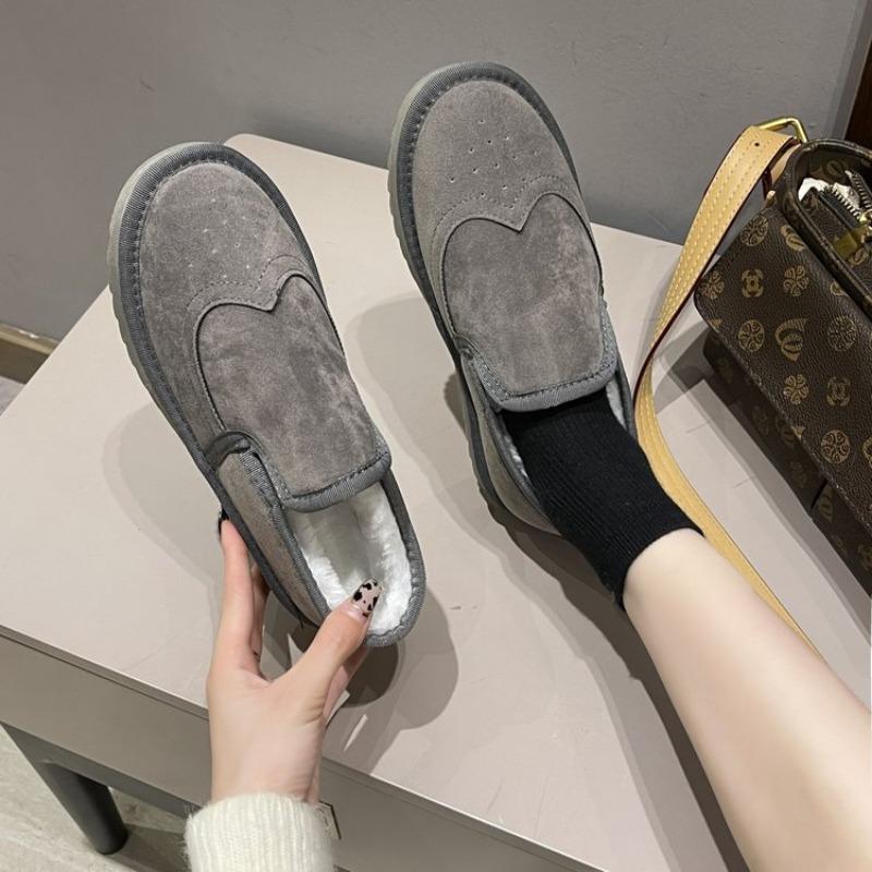 

Large size autumn and winter new velvet thickened cotton shoes for women s winter new one-pedal snow boots for women 44