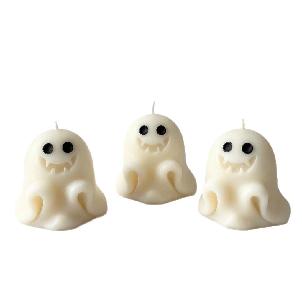 Handmade Halloween Ghost Scented Candle: Creative Atmosphere Souvenir