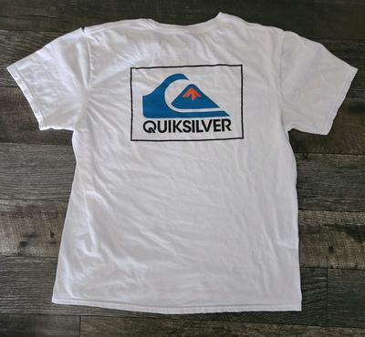Quiksilver Retro Style ; Men’s Large Surf Skate White Double-Sided Logo T Unisex T-Shirt