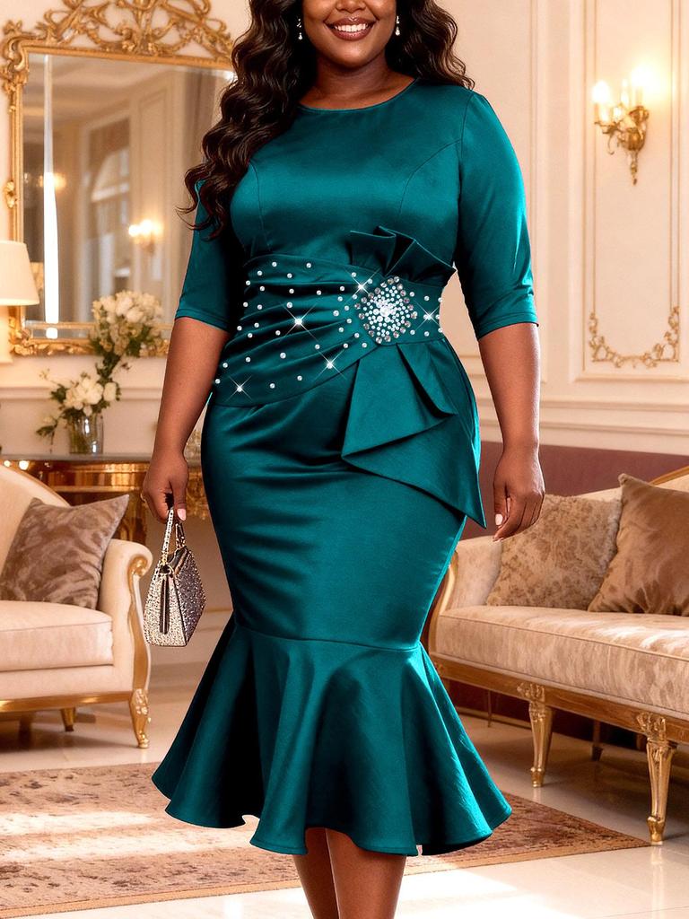 Elegante Abito da Sposa Mermaid Taglie Forti con Perline in Vita e Maniche a Metà