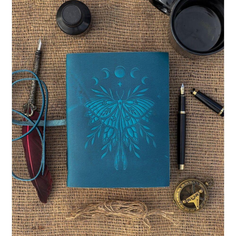 Luna Moth Custom Leather Journal Personalização gratuita 5" x 7" sem forro