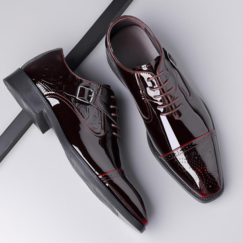 Men's shoes casual shoes young men's suits trendy leather shoes business Hong Kong-style engraved pointed tip slip-resistant large size