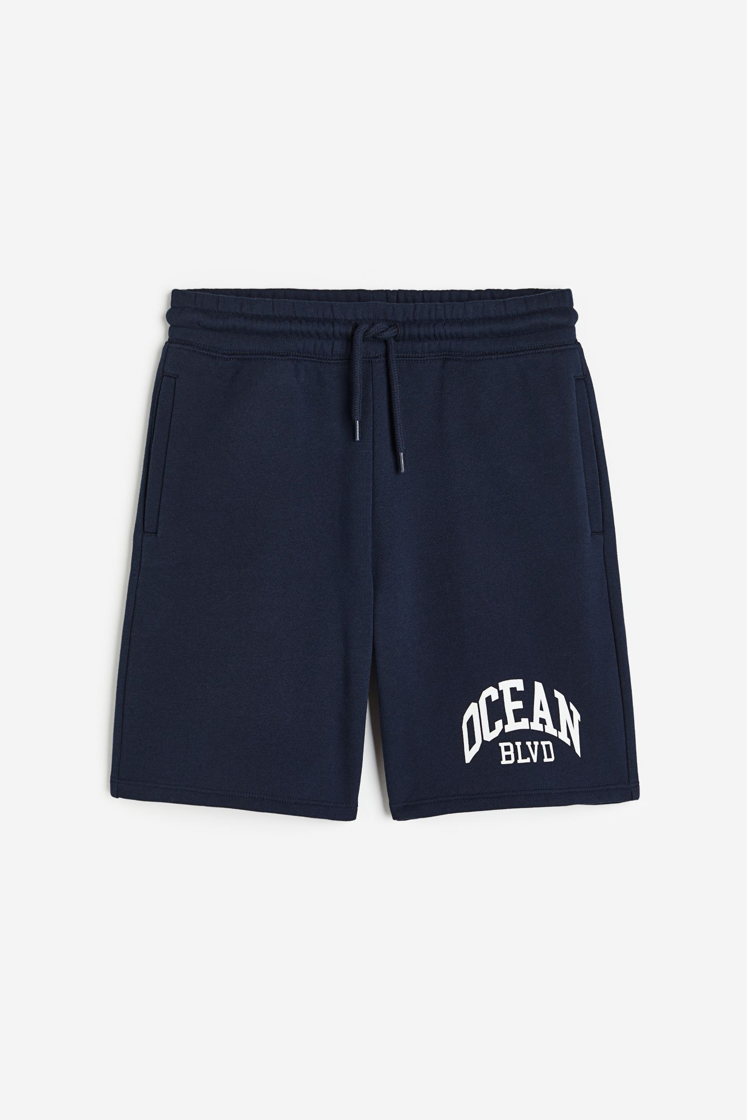 

Pull-on shorts