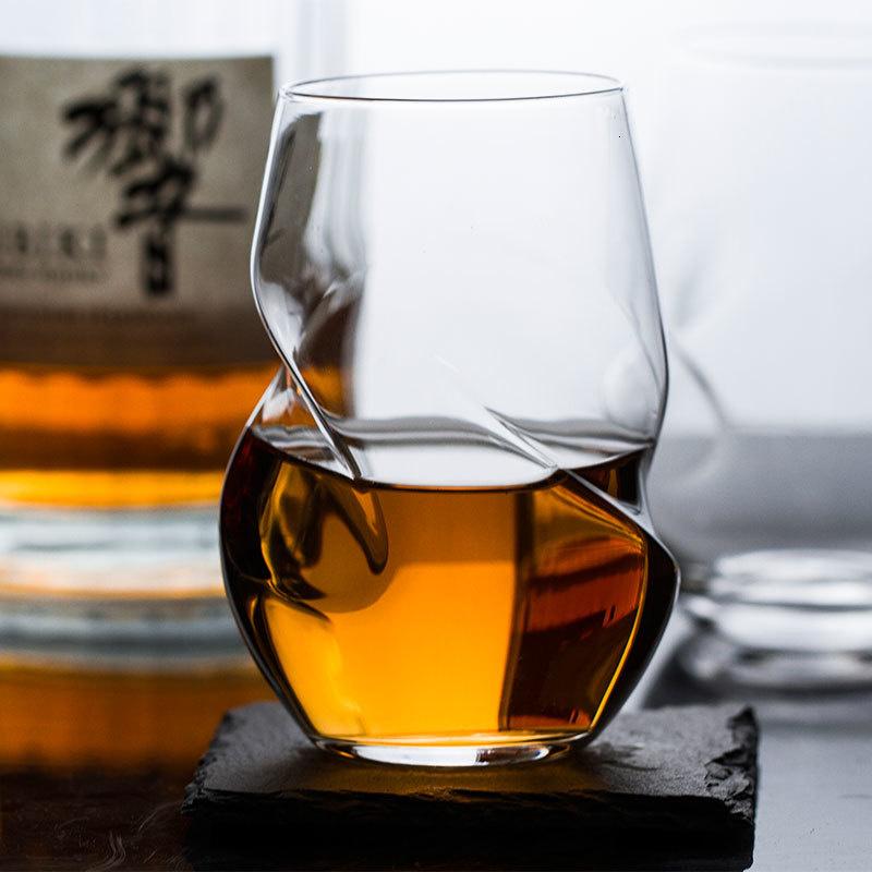 New Twisted Body Art Fantasy Modeling Whiskey Glass Tipsy Whisky Shot Glass Tumbler Liquor Chivas Beer Wine Drinking Glasses Cup