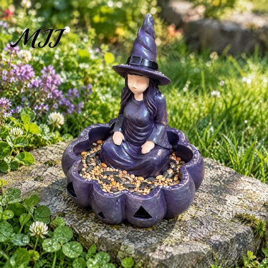 Wild Bird Food Station Meditating Witch Garden Feeder, Halloween Resin Sitting Statue Holiday Gifts for Gardeners Outdoor Wall Mounted Feeder