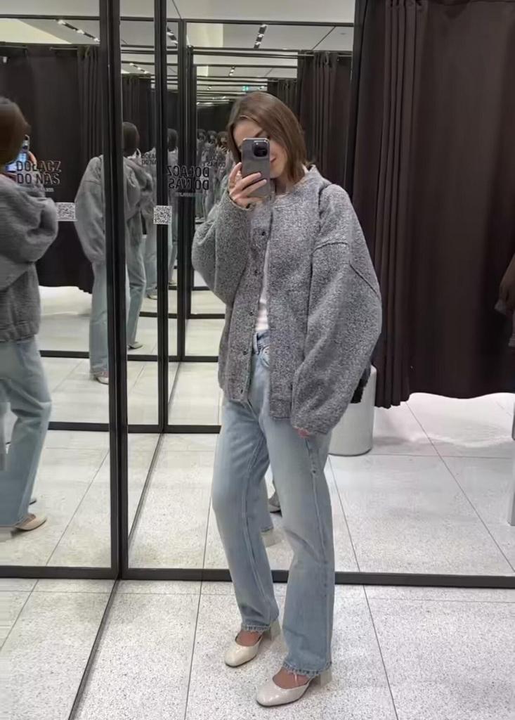 Women's European & American Stand Collar Solid Color Long Sleeve Jacket - Versatile Short Woolen Coat for Spring & Autumn.