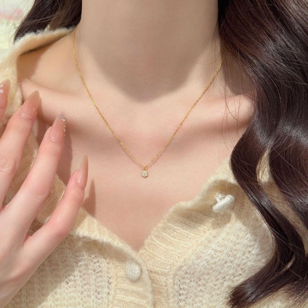 S925 Sterling Silver 18K Gold Floral Pendant Necklace for Women - Niche Design, Exquisite High-End Clavicle Chain