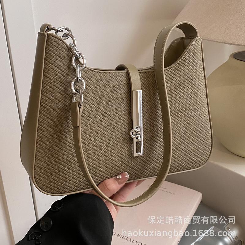 Underarm Bag Women's 2025 New Popular Shoulder Bag Spring Casual Premium Texture Commuter Messenger Bag
