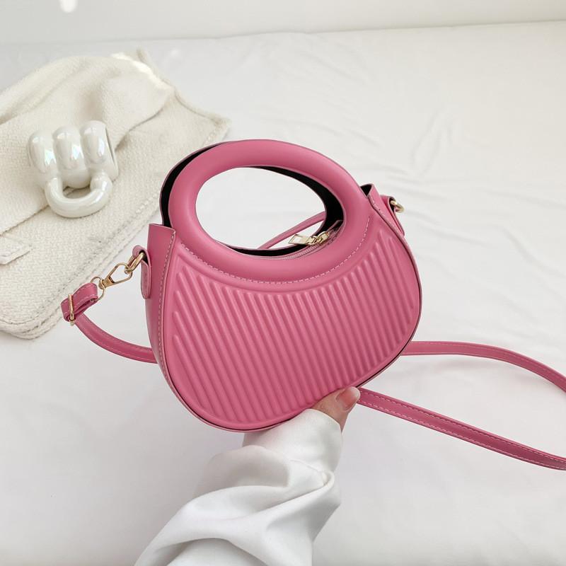 

Elegant Minimalist Small Round Bag Stylish Shoulder Bag For Everyday Casual Use маджента